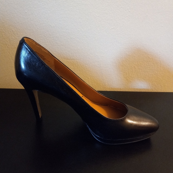 Nine West Leather Women's Size 6.5 👠 - Picture 3 of 5